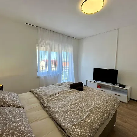 Kiki Apartment Dramalj