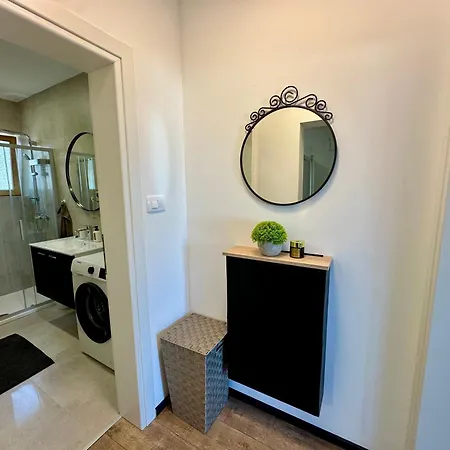 Apartament Kiki *